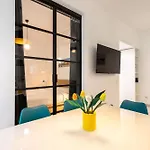 Assab By Halldis Appartement Milaan